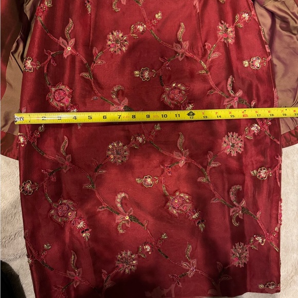 Vintage Burnt Orange Beaded Silk Skirt Suit Set. Rare find , nice workmanship. - Picture 12 of 15